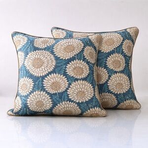 Set of 2 – Decorative Throw Pillows – Chrysanthemum Print – Designer Style
